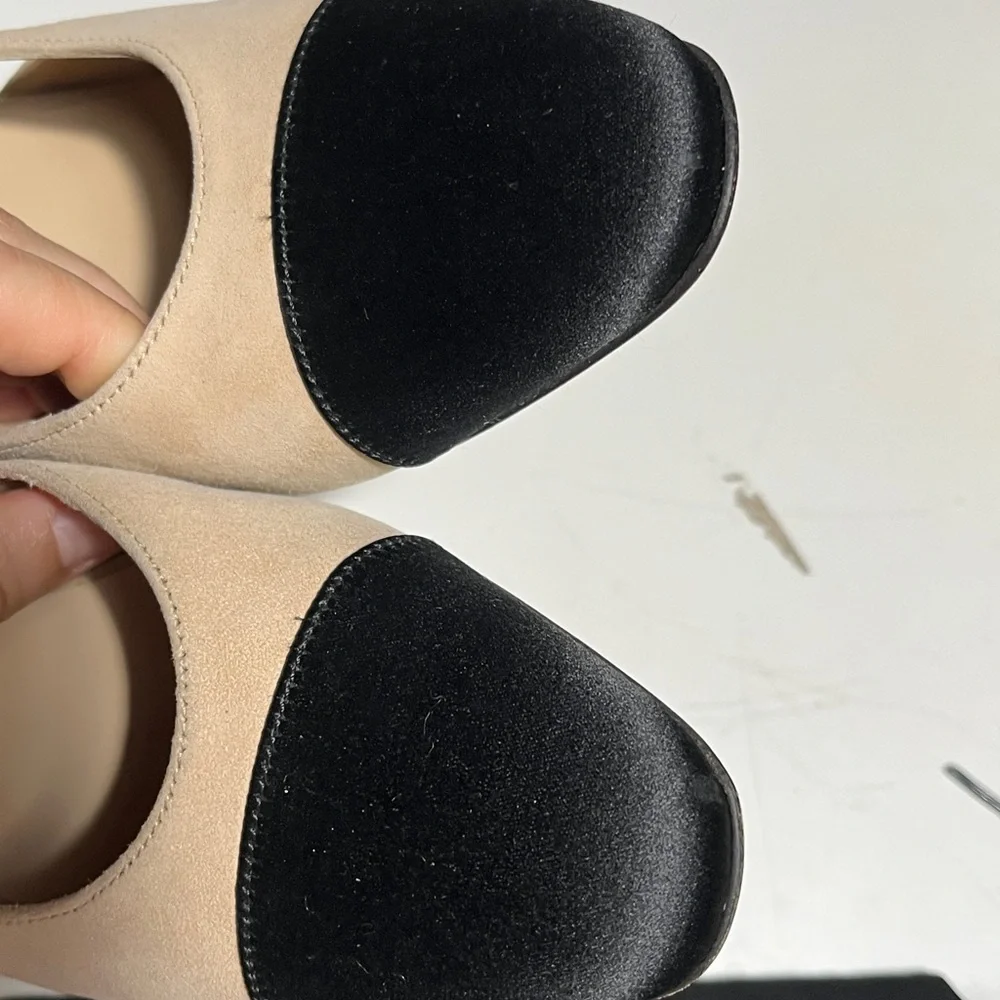 Chanel Beige and Black Women's Shoes slingbacks heels - Picture 2 of 11